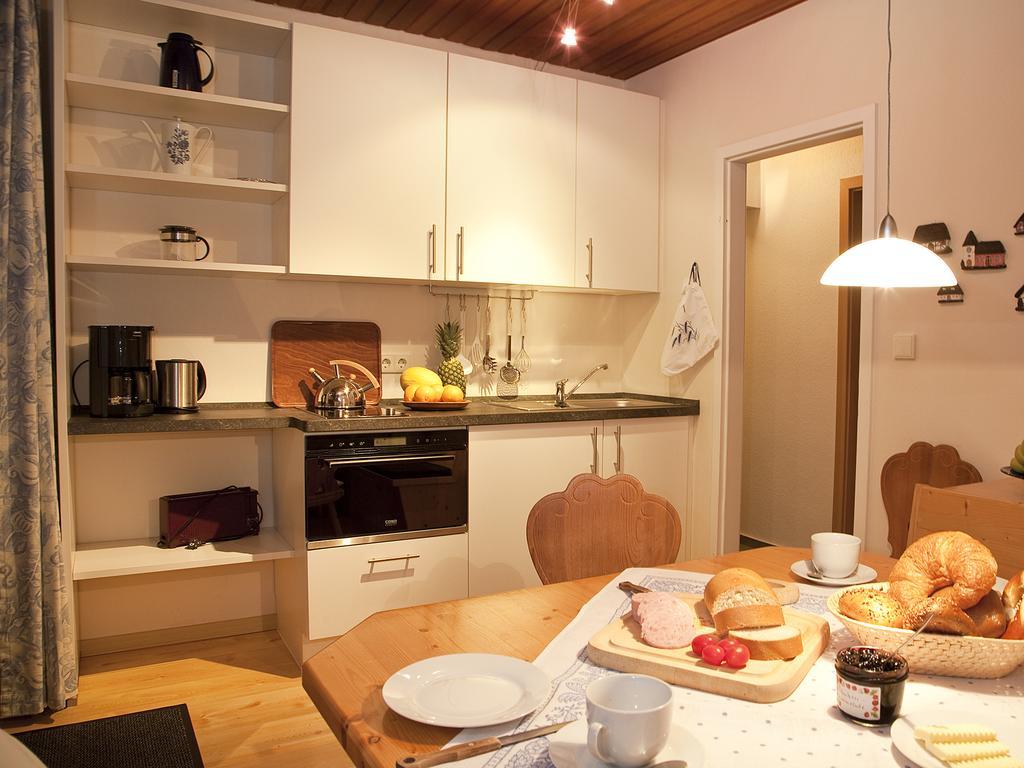 Apartamento Café Alt Willingen Habitación foto